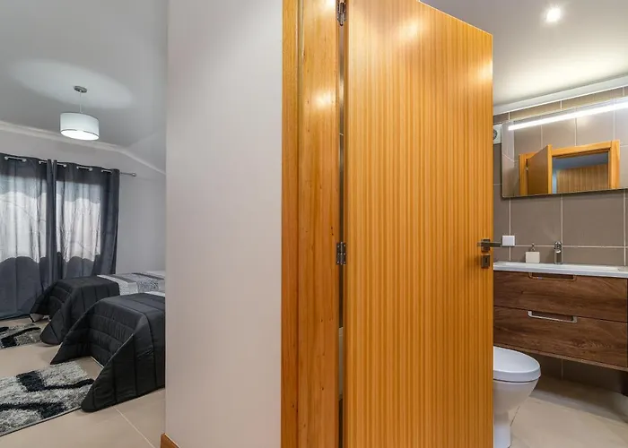 Casa Raimunda, Big With Amazing Views Apartmán Arco da Calheta (Madeira)