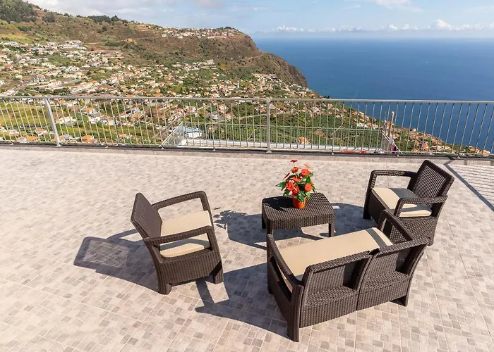 Apartmán Casa Raimunda, Big With Amazing Views Arco da Calheta (Madeira)