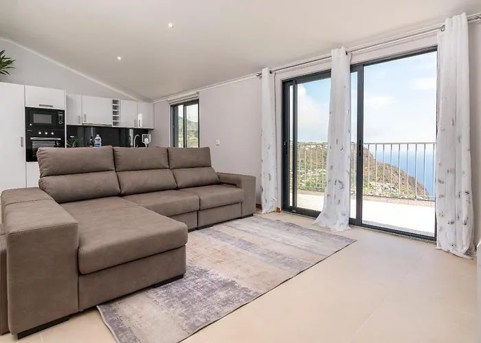 Casa Raimunda, Big With Amazing Views Apartmán Arco da Calheta (Madeira)